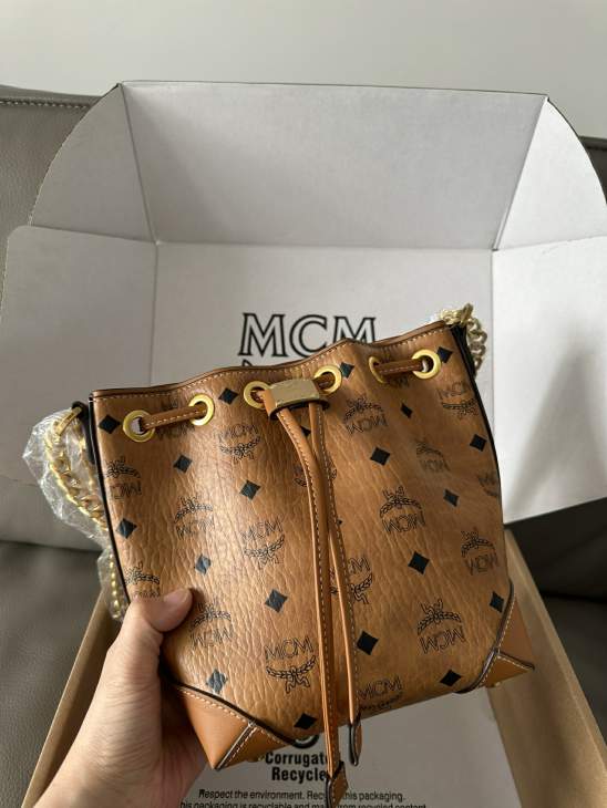 Picture of MCM Handbags _SKUfw242036466fw